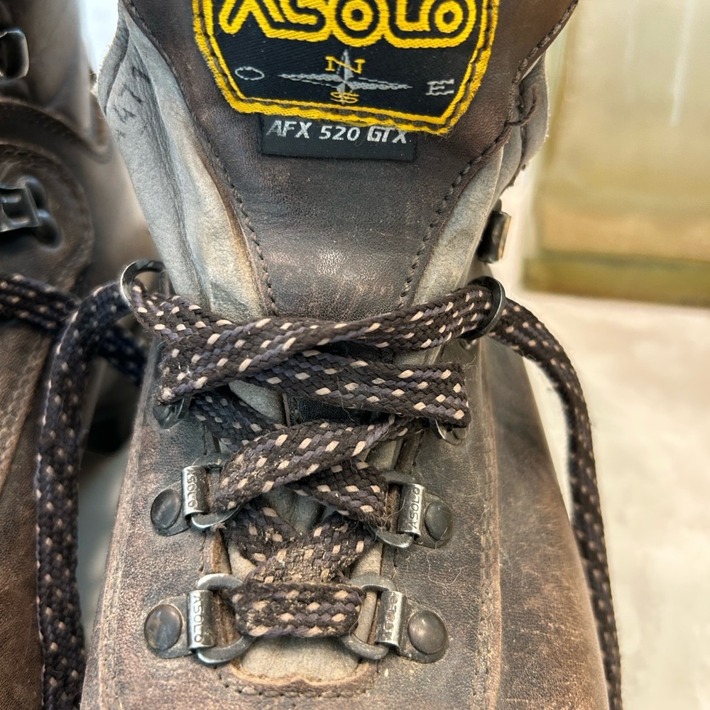 Asolo Gore-Tex Boots - Dark Brown Leather, Olive Insulated Liner, Sz 8.5 - Picture 4 of 13